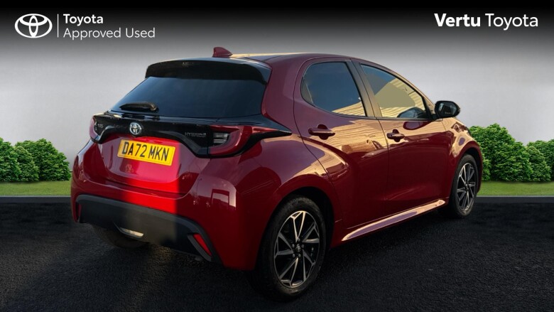 Toyota Yaris 1.5 Hybrid Design 5dr CVT Hybrid Hatchback